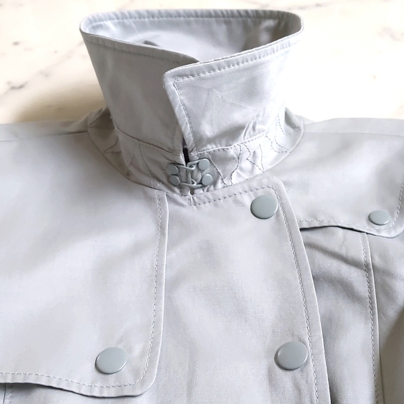 NWT. The Limited Double Breasted Trenchcoat w/full lining, belt and pockets. - Picture 5 of 8